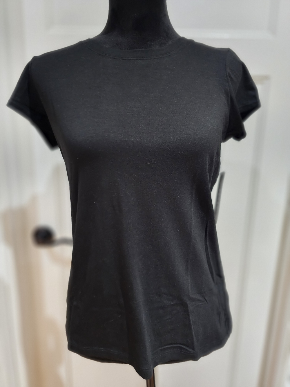 Tahari Black Short Sleeve Crewneck Tee, NWT